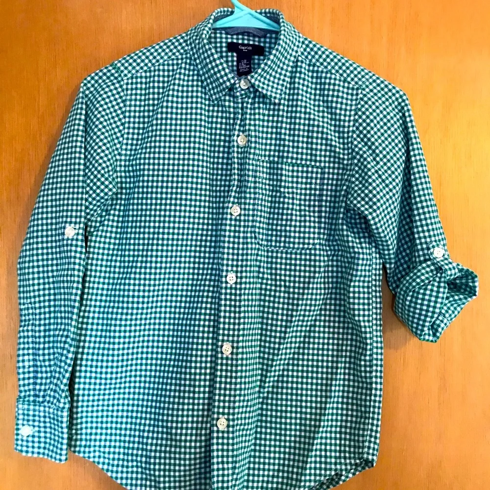 GAP Kids long-sleeve button-down gingham shirt size medium, green blue white